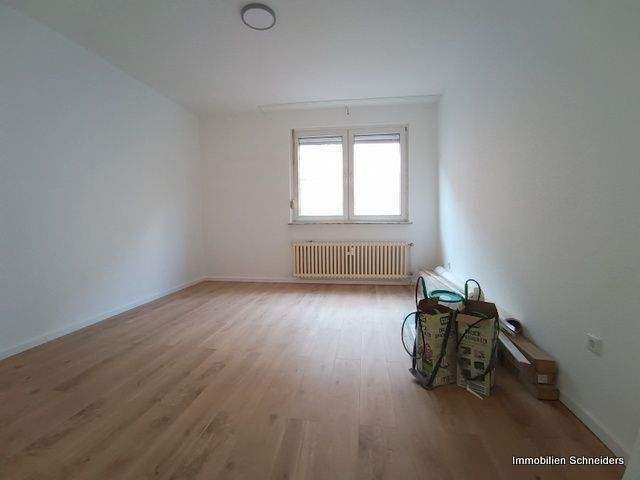 Gewerbeobjekt Duisburg Dellviertel - 2 Zimmer, 50 m&sup2;, 500&euro; | Angebot:26244442