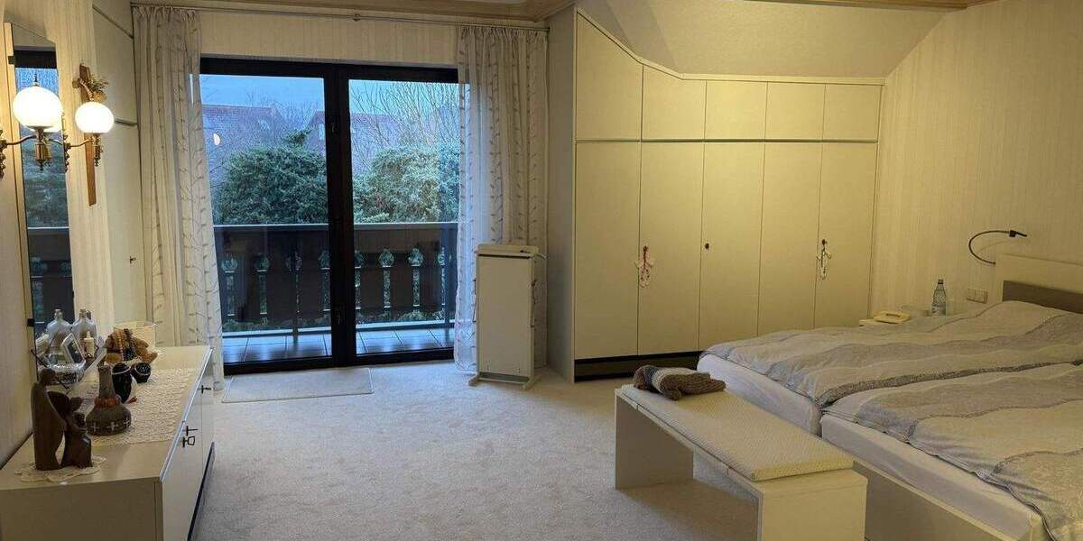 Einfamilienhaus Krefeld Traar - 4 Zimmer, 190 m&sup2;, 750.000&euro; | Angebot:25693384