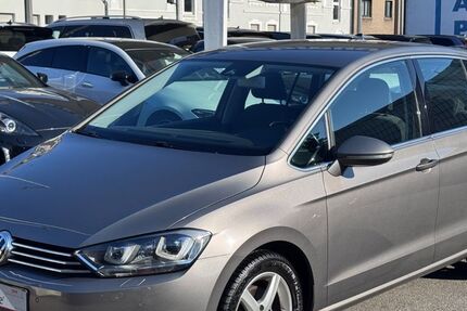 VW Golf Sportsvan 155.627 km 12.350 &euro; Oberhausen 46045