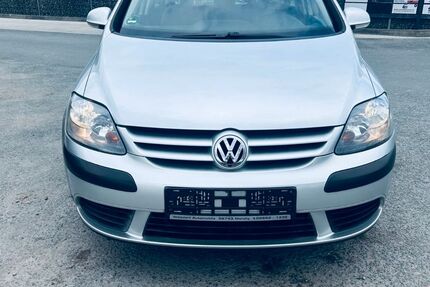 VW Golf 132.000 km 3.550 &euro; Gelsenkirchen 45884