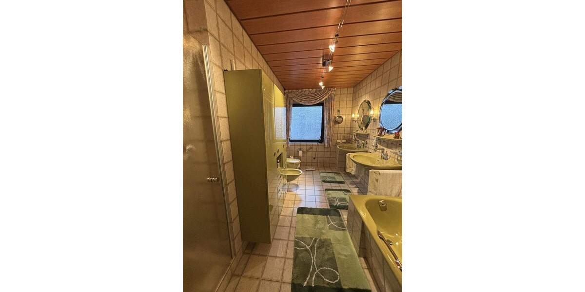 Einfamilienhaus Krefeld Traar - 4 Zimmer, 190 m&sup2;, 750.000&euro; | Angebot:25693384