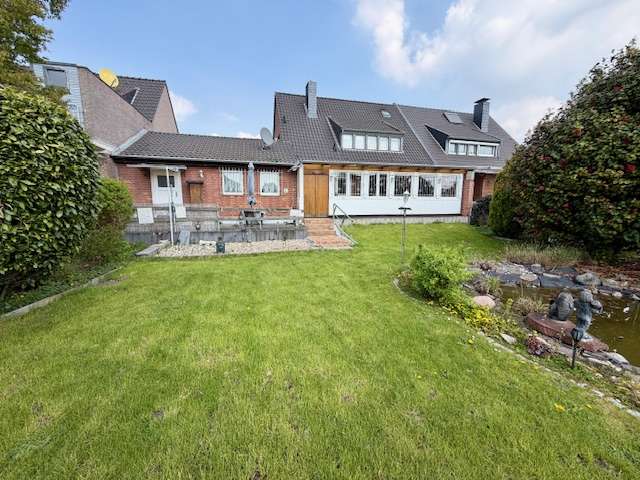 Einfamilienhaus Krefeld Hüls - 7 Zimmer, 112 m&sup2;, 385.000&euro; | Angebot:26214785