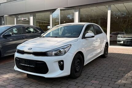 Kia Rio 88.167 km 10.490 &euro; Dorsten 46282