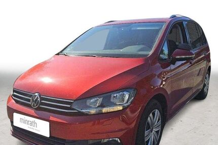 VW Touran 81.697 km 24.440 &euro; Geldern 47608