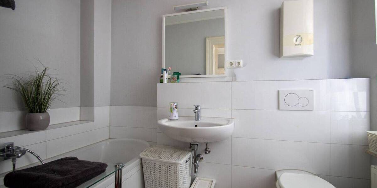 Mehrfamilienhaus, Wohnhaus Krefeld Stadtmitte - 1 Zimmer, 237 m&sup2;, 475.000&euro; | Angebot:26189077