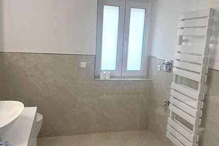 Wohnung Krefeld / Uerdingen Uerdingen - 2 Zimmer, 72 m&sup2;, 249.900&euro; | Angebot:26736562