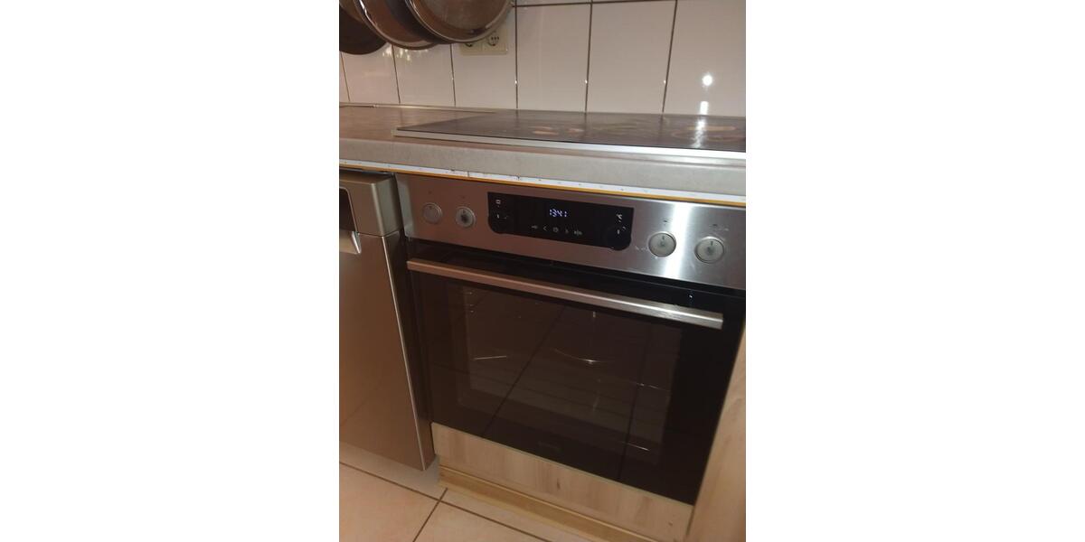 Etagenwohnung Krefeld - 3 Zimmer, 112 m&sup2;, 880&euro; | Angebot:26272589