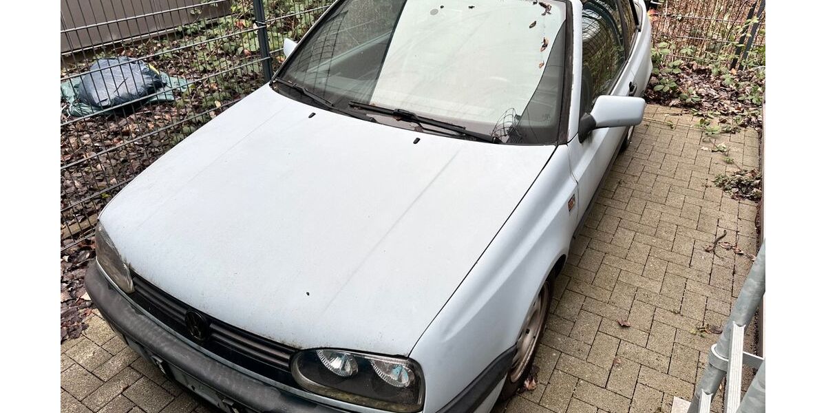 VW Golf 8.969 km 999 &euro; Oberhausen 46145