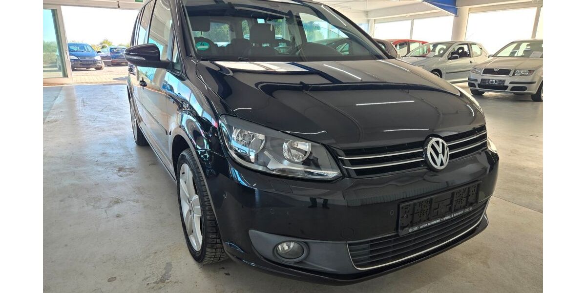 VW Touran 139.982 km 9.999 &euro; Rheinberg 47495