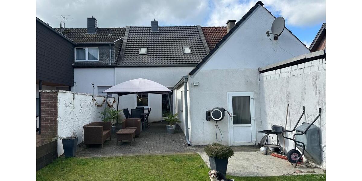 Reihenhaus Geldern - 4 Zimmer, 115 m&sup2;, 335.000&euro; | Angebot:25978936