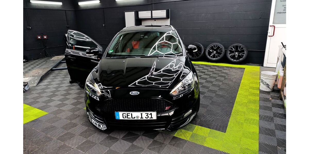 Ford Focus 171.000 km 10.200 &euro; Geldern 47608