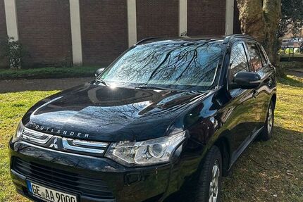 Mitsubishi Outlander 220.000 km 7.495 &euro; Gelsenkirchen 45881