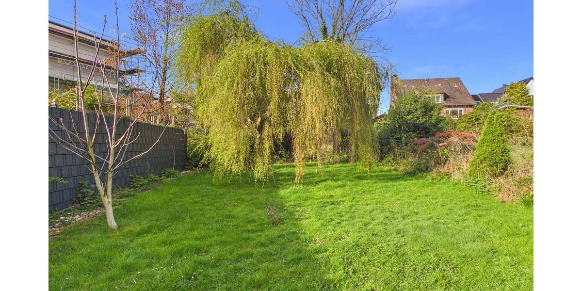 Reihenmittelhaus Essen Fischlaken - 5 Zimmer, 152 m&sup2;, 499.000&euro; | Angebot:26258706