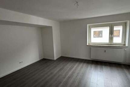 Wohnung Moers Hochstraß - 2.5 Zimmer, 58 m&sup2;, 515&euro; | Angebot:26186295