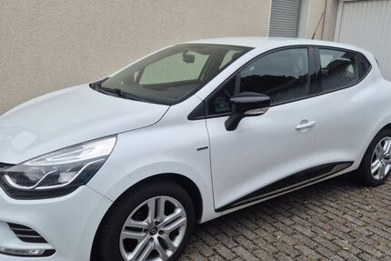 Renault Clio 15.000 km 7.900 &euro; Oberhausen 46149