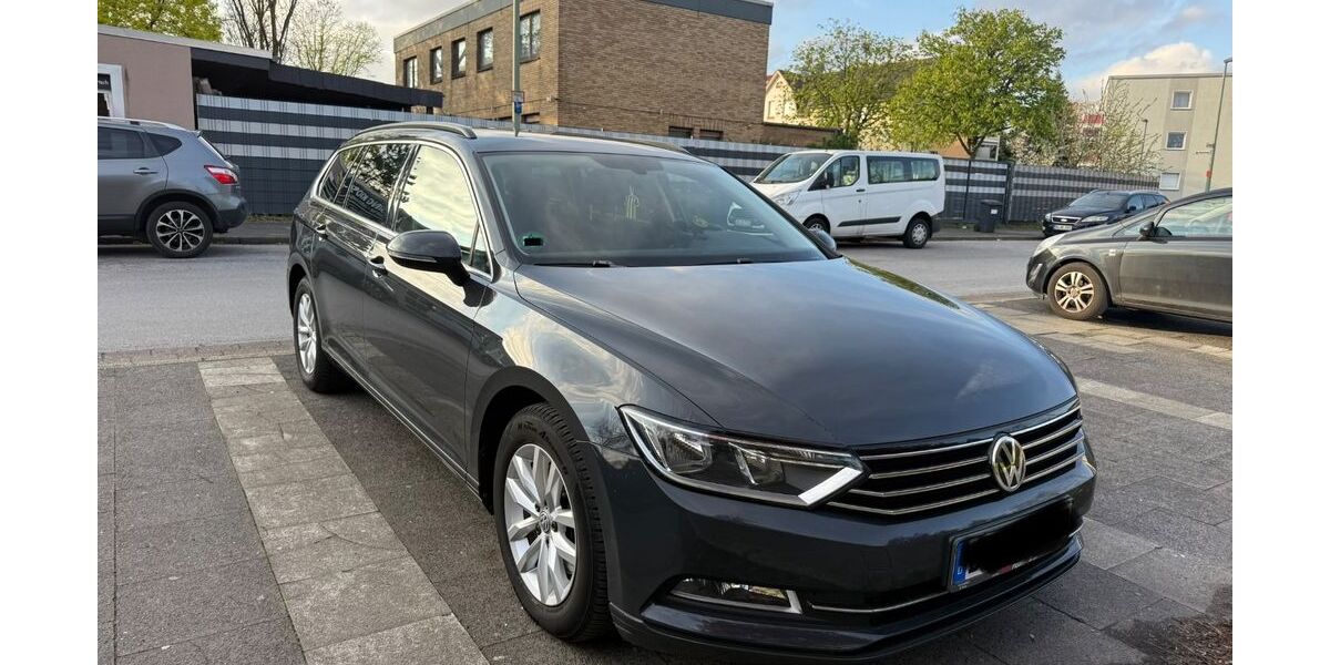 VW Passat Variant 176.000 km 13.700 &euro; Duisburg 47226