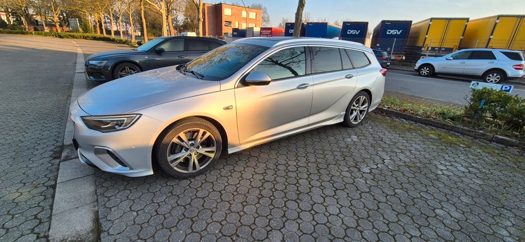 Opel Insignia 88.000 km 23.499 &euro; Dorsten 46282