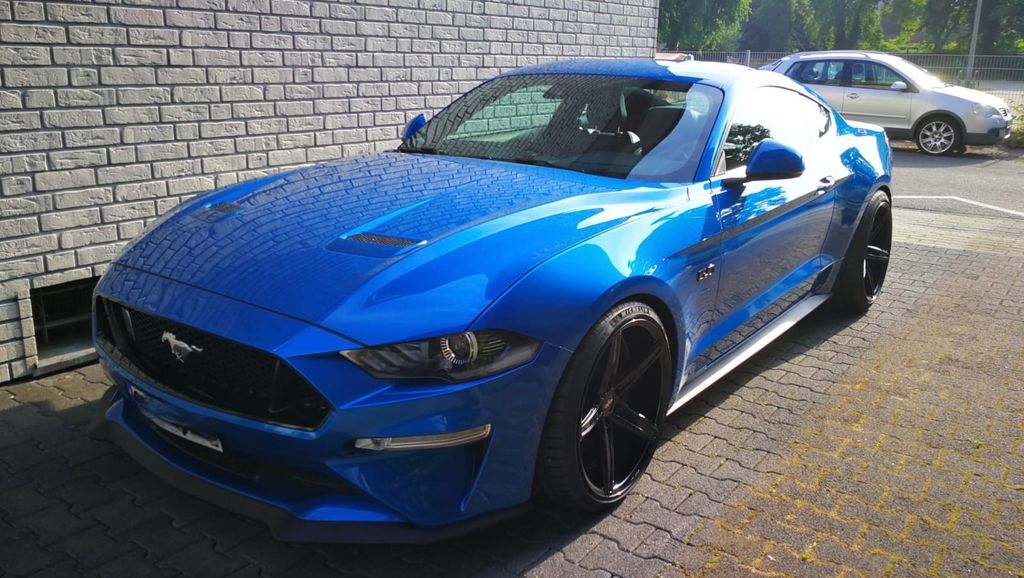 Ford Mustang 22.600 km 46.000 &euro; Oberhausen 46145