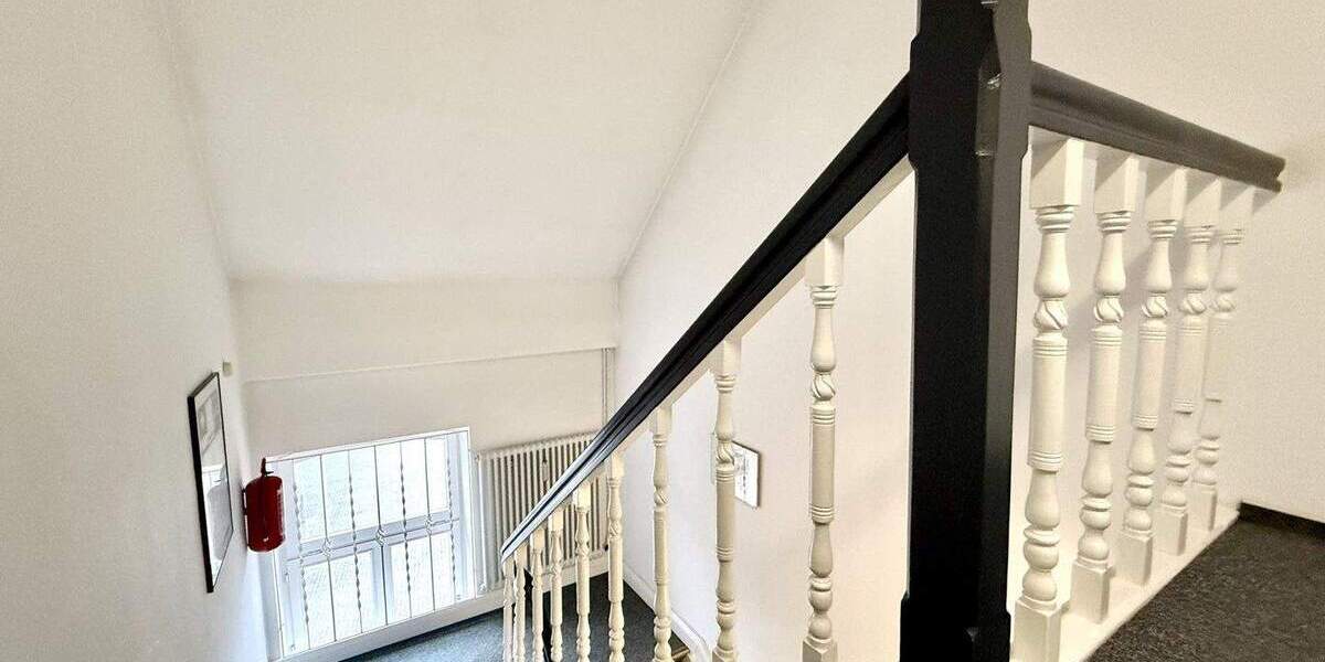 Gewerbeobjekt Geldern - 8 Zimmer, 260 m&sup2;, 1.700&euro; | Angebot:25701959