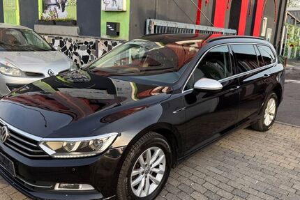 VW Passat Variant 187.000 km 11.800 &euro; Essen 45143