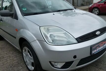 Ford Fiesta 323.520 km 750 &euro; Oberhausen 46047