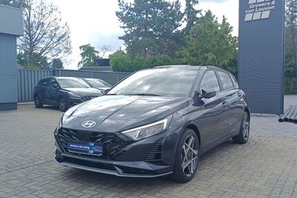 Hyundai i20 4.490 km 21.600 &euro; Geldern 47608