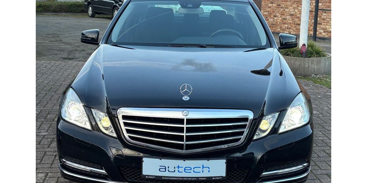 Mercedes-Benz E 200 60.500 km 15.450 &euro; Hamminkeln-Dingden 46499