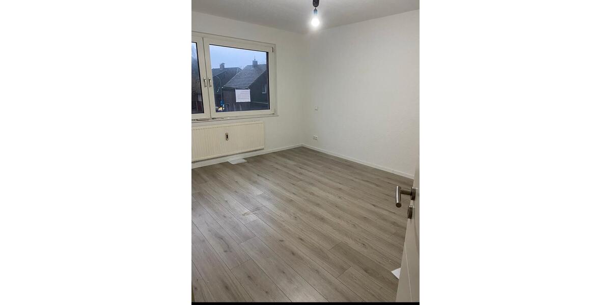 Etagenwohnung Duisburg Beeck - 1 Zimmer, 45 m&sup2;, 580&euro; | Angebot:25274255