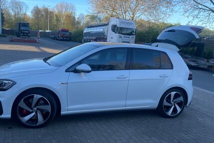 VW Golf 70.783 km 22.700 &euro; Essen 45326
