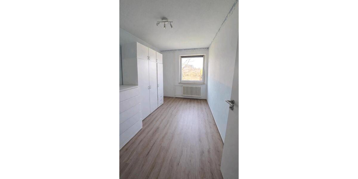 Etagenwohnung Duisburg Rheinhausen - 3 Zimmer, 74 m&sup2;, 220.000&euro; | Angebot:26162786