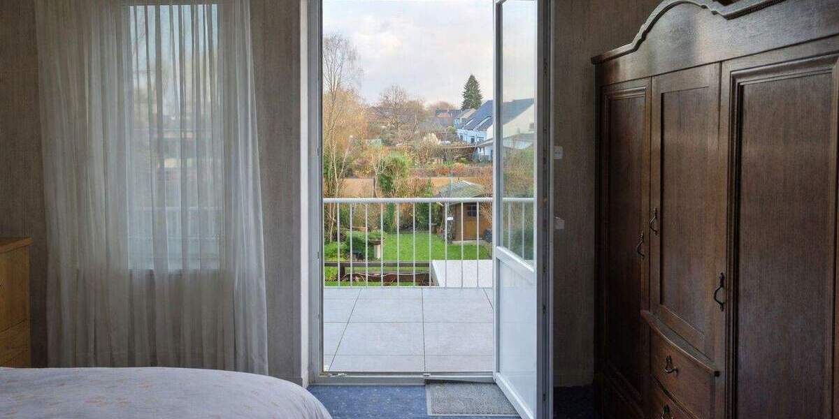 Doppelhaushälfte Sonsbeck - 9 Zimmer, 237 m&sup2;, 460.000&euro; | Angebot:25711075