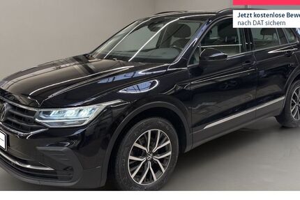 VW Tiguan 115.303 km 22.442 &euro; Krefeld 47805