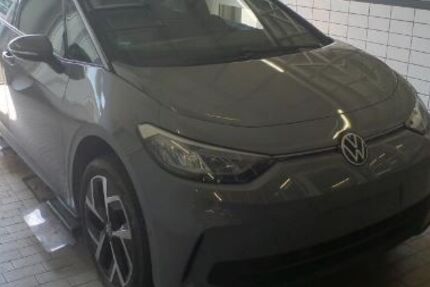 VW ID.3 31.155 km 27.980 &euro; Duisburg 47178