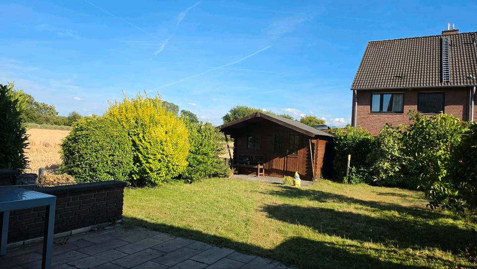 Reihenhaus Duisburg Hochheide - 5 Zimmer, 140 m&sup2;, 450.000&euro; | Angebot:27070762