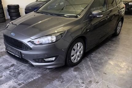 Ford Focus 140.430 km 7.499 &euro; Hamminkeln 46499