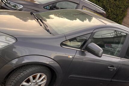 Opel Zafira 306.800 km 1.100 &euro; Oberhausen 46049