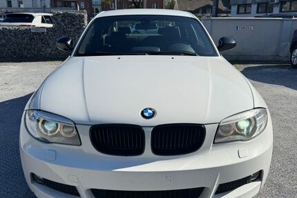 BMW 118 140.000 km 10.999 &euro; Mülheim / Ruhr 45473