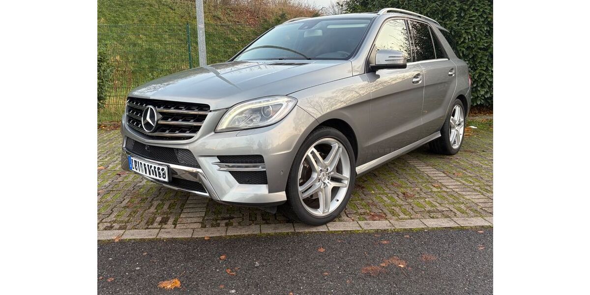 Mercedes-Benz ML 350 305.000 km 14.999 &euro; Bottrop 46240