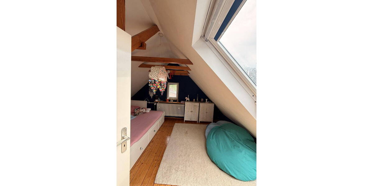 Einfamilienhaus Duisburg Ungelsheim - 7 Zimmer, 180 m&sup2;, 930.000&euro; | Angebot:26156021