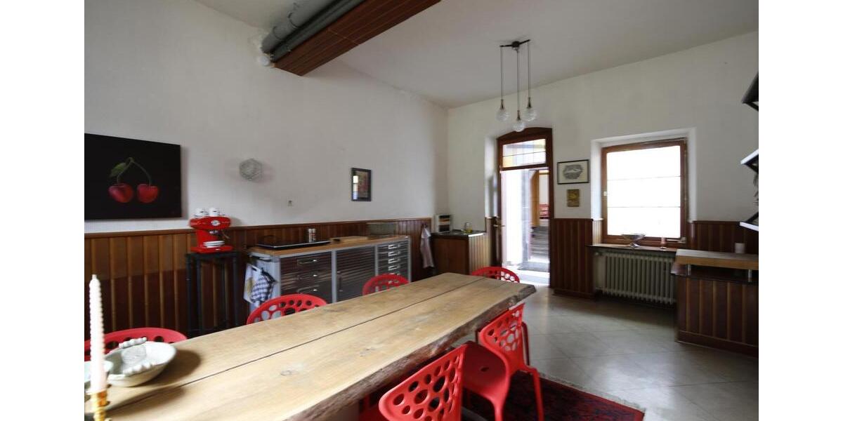 Mehrfamilienhaus, Wohnhaus Geldern - 10 Zimmer, 274 m&sup2;, 399.000&euro; | Angebot:25382252