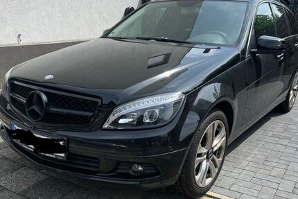 Mercedes-Benz C 220 331.000 km 4.500 &euro; Kamp-Lintfort 47475