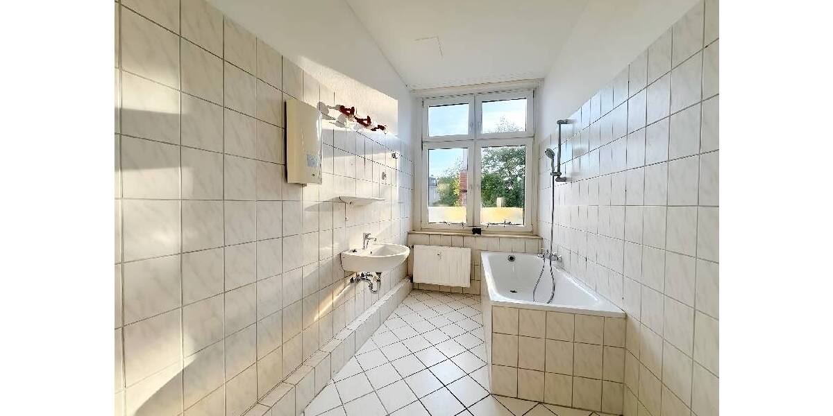 Etagenwohnung Krefeld Stadtmitte - 3 Zimmer, 77 m&sup2;, 650&euro; | Angebot:26187267