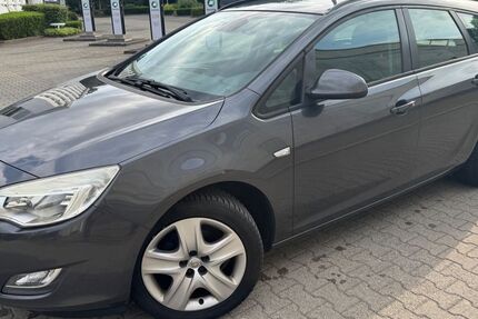 Opel Astra 164.000 km 2.999 &euro; Essen 45133