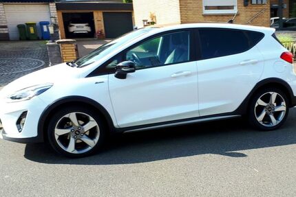 Ford Fiesta 40.250 km 13.100 &euro; Oberhausen 46147