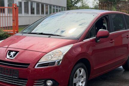 Peugeot 5008 166.000 km 2.990 &euro; Herten 45701