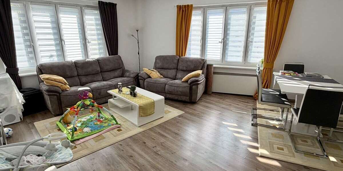 Etagenwohnung Essen Stadtkern - 3 Zimmer, 77 m&sup2;, 84.000&euro; | Angebot:26159503