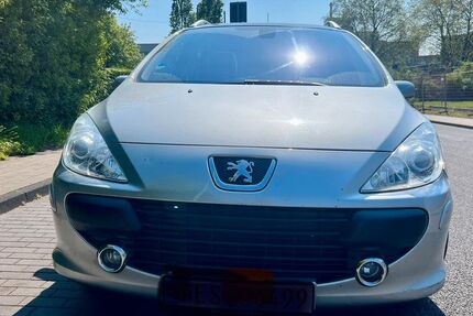 Peugeot 307 170.000 km 1.149 &euro; duisburg 47223