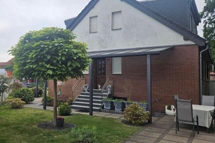 Haus Dinslaken Lohberg - 4 Zimmer, 120 m&sup2;, 385.000&euro; | Angebot:27624396