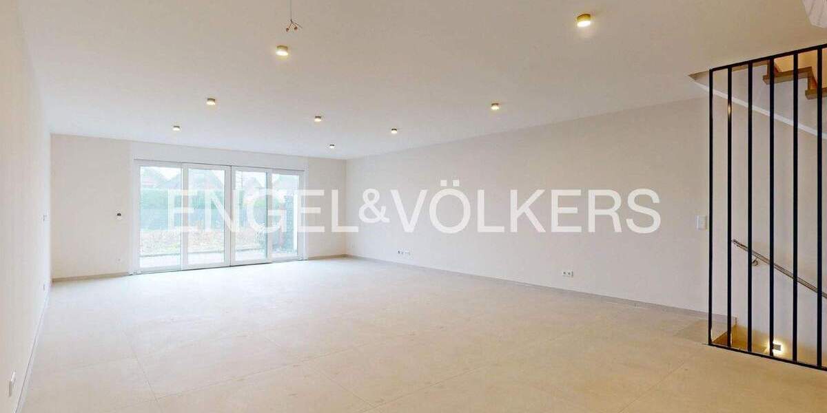 Reihenendhaus Kamp-Lintfort Niersenbruch - 4 Zimmer, 173 m&sup2;, 2.500&euro; | Angebot:25822364