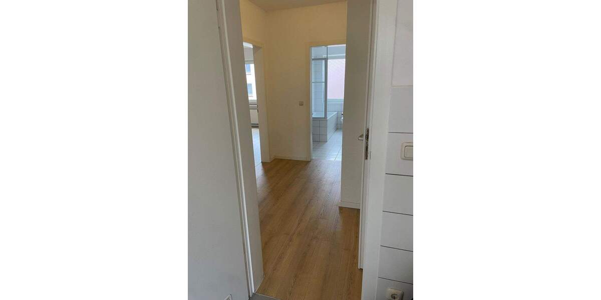 Etagenwohnung Essen Holsterhausen - 2 Zimmer, 58 m&sup2;, 580&euro; | Angebot:26035831